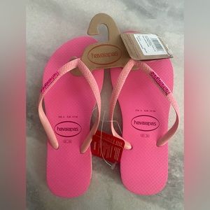 Brand new Havaianas size 6